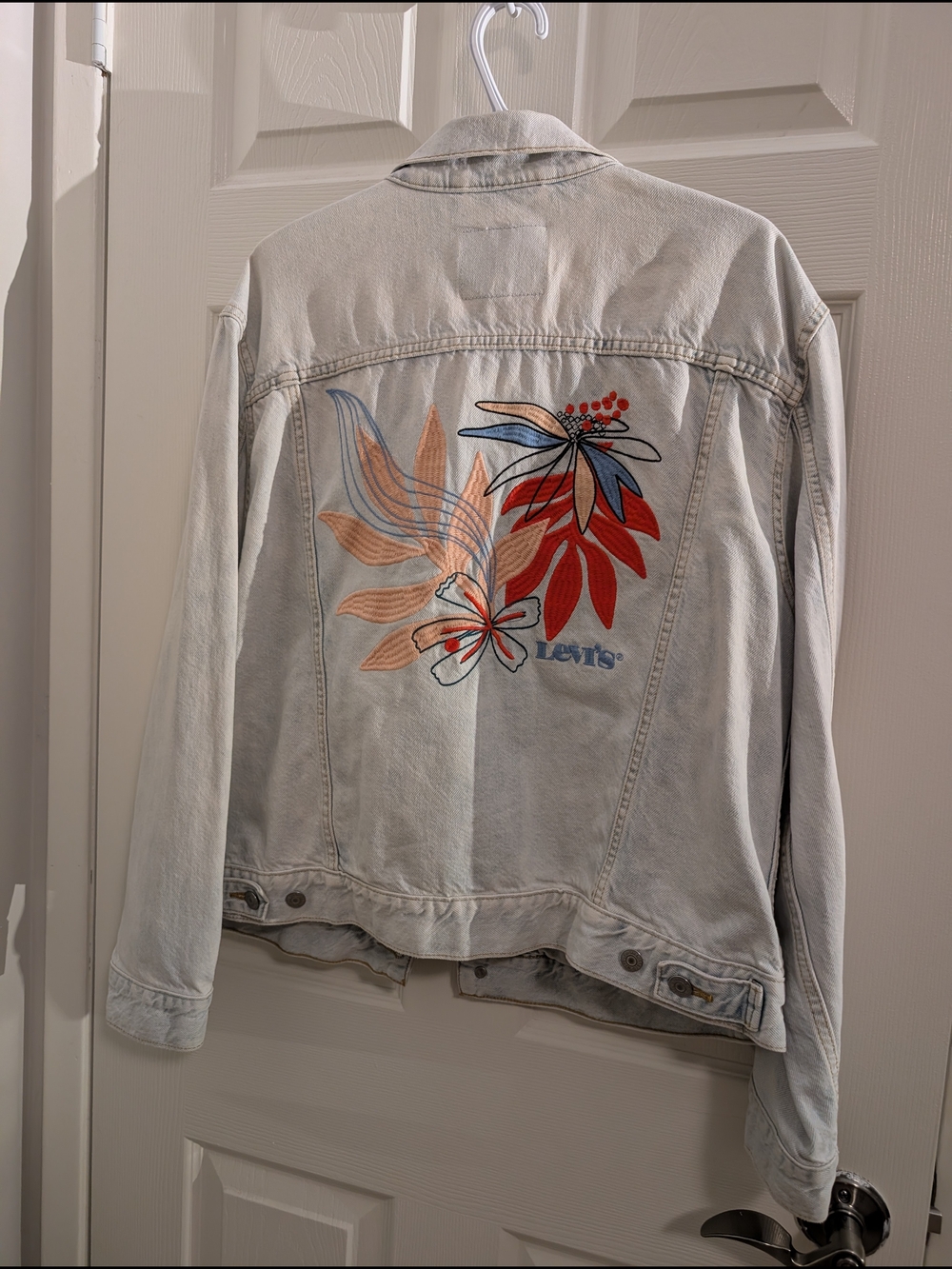 Levi's Light Wash Embroidered Denim Jacket